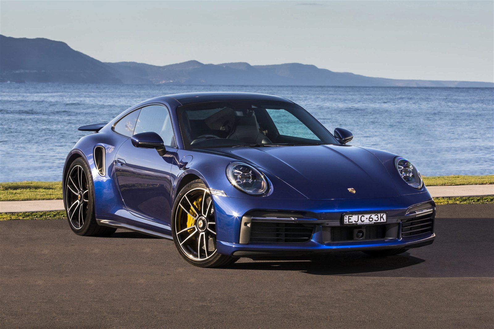 REVIEW: 2021 Porsche 911 Turbo S Coupe - is the best car the