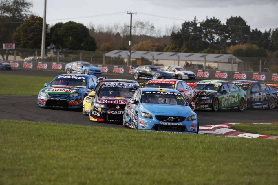 Volvo leads the V8 Supercars pack at Pukekohe