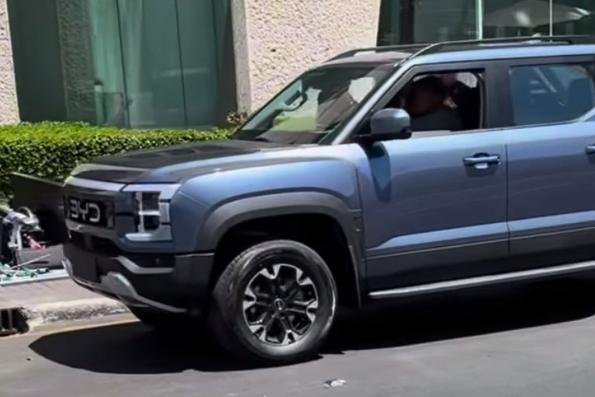 BYD's new Toyota HiLux rival spied uncovered - Torquecafe.com